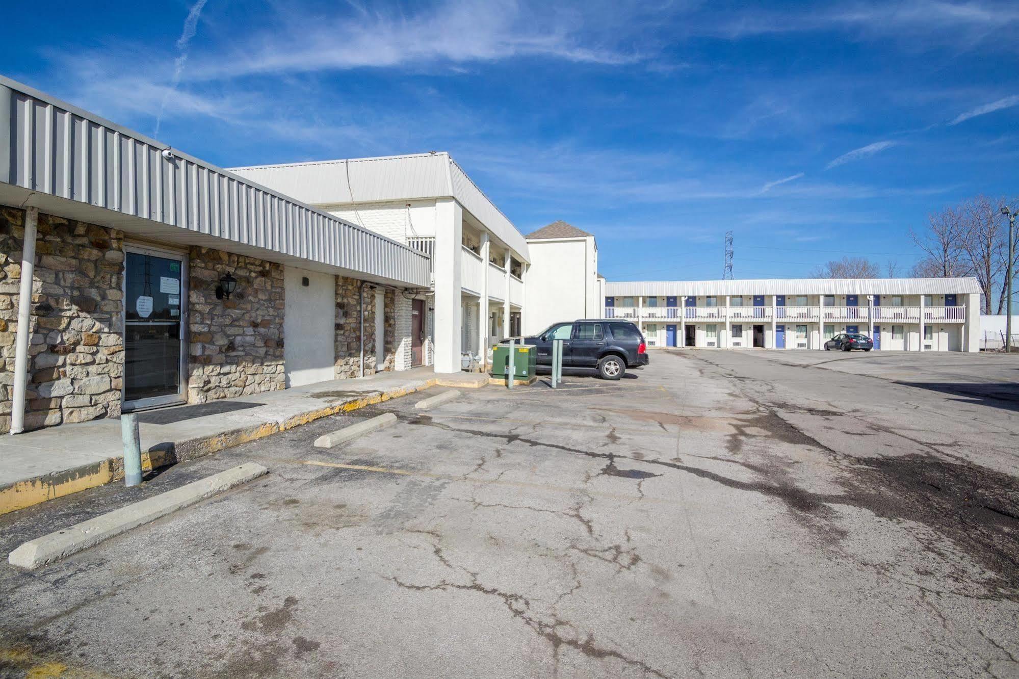 Hotel 465 By Regency Indianapolis Dış mekan fotoğraf