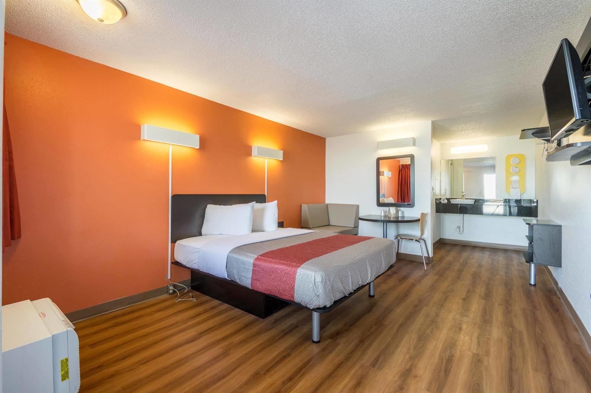 Hotel 465 By Regency Indianapolis Dış mekan fotoğraf